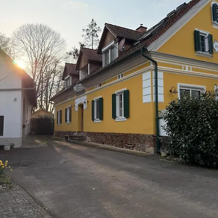 Charmante Zum Wohlfuehlen Oberrakitsch